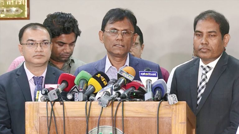 সংসদ নির্বাচন নিয়ে ভুয়া তথ্য ফেসবুকে, ব্যবস্থা নেবে ইসি