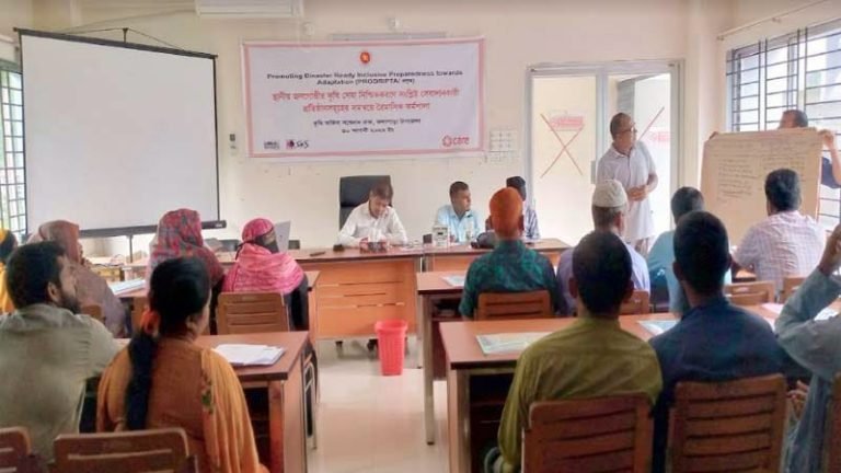 কলাপাড়ায় কৃষি সেবা নিশ্চিত করণে ত্রৈমাসিক কর্মশালা