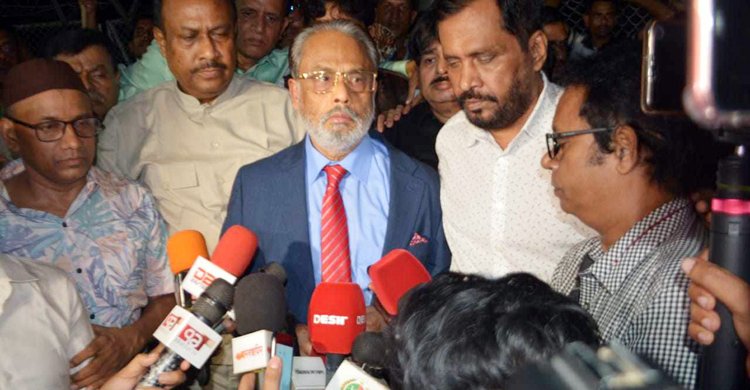 জি এম কাদেরের ভারত সফর: “খোলামেলা আলোচনা হয়েছে, অনুমতি ছাড়া বলতে পারবো না”