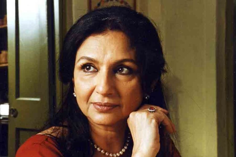 ১৪ বছর পর বাংলা ছবিতে শর্মিলা ঠাকুর