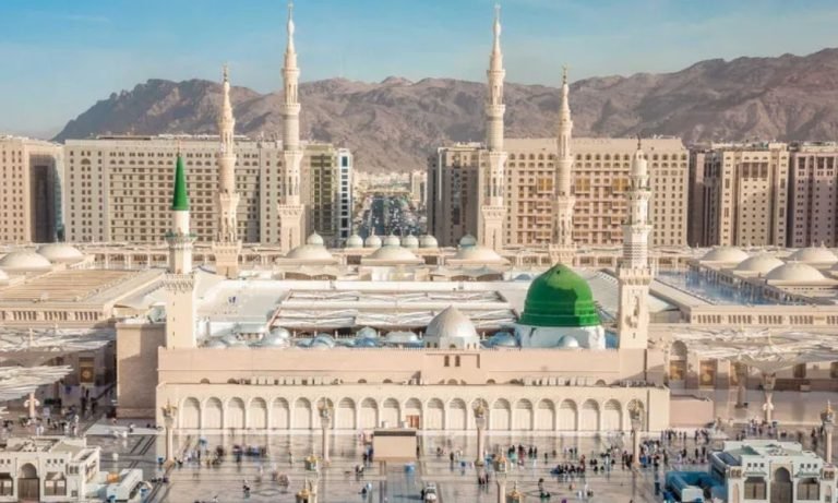 প্রাচীন ধর্মগ্রন্থে নবীজির আগমনী বার্তা