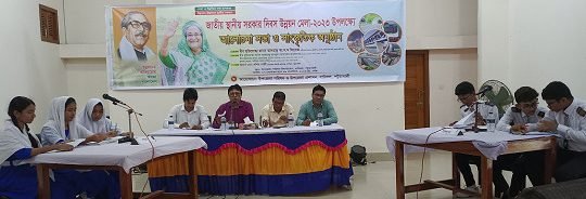 বিতর্ক প্রতিযোগিতায় বাউফল আদর্শ বালিকা বিদ্যালয় বিজয়ী