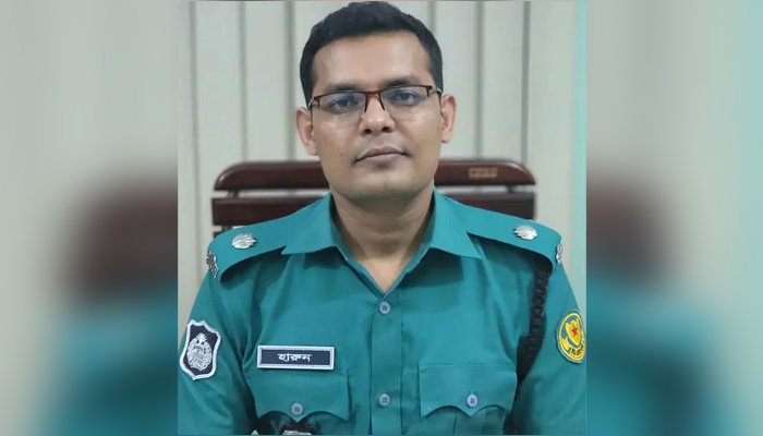 দুই ছাত্রলীগ নেতাকে মারধর এডিসি হারুনকে রমনা থেকে প্রত্যাহার