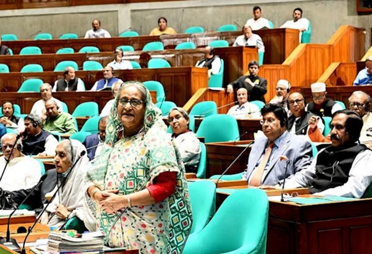 জনগণের ভোটাধিকার নিয়ে কেউ যাতে ছিনিমিনি খেলতে না পারে সে বিষয়ে সতর্ক থাকুন :  প্রধানমন্ত্রী