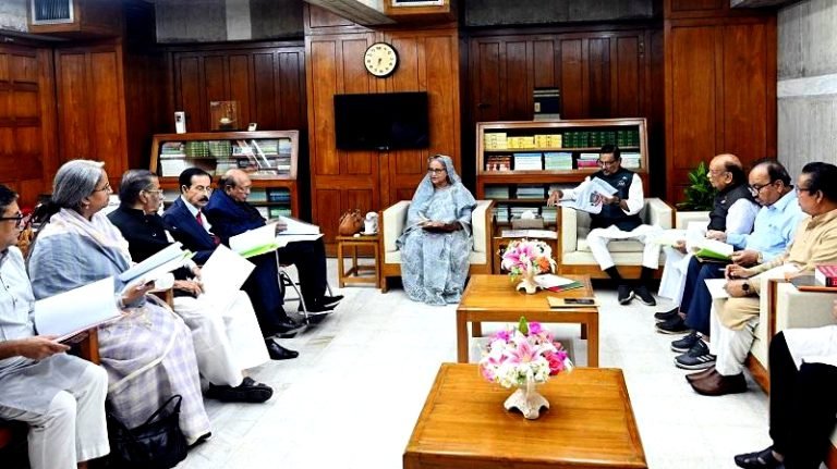 পটুয়াখালী-১ আসনে নৌকার মাঝি এডভোকেট আফজাল হোসেন