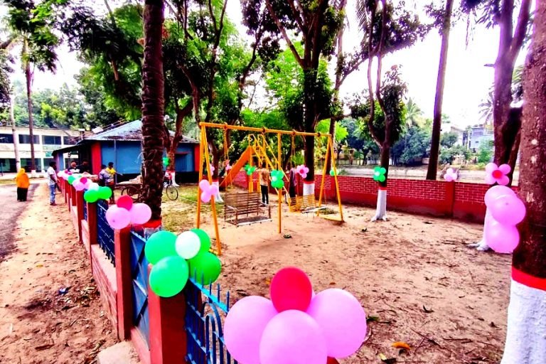 কাউখালীতে নেই কোন শিশু পার্ক
