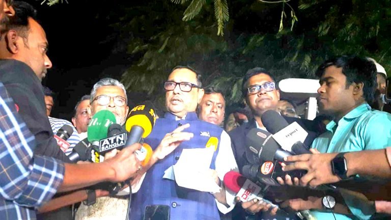 নির্বাচন পরিচালনা কমিটির সভাপতি শেখ হাসিনা, সদস্য সচিব ওবায়দুল কাদের