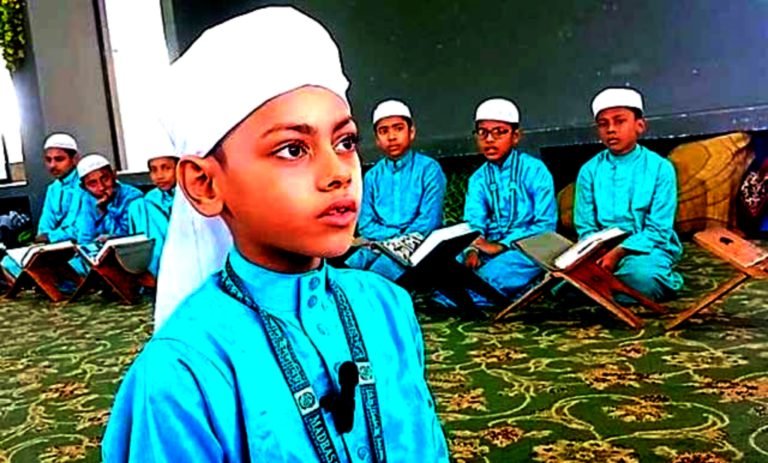 চার মাসেই কোরআনে হাফেজ ৯ বছরের সাইফ