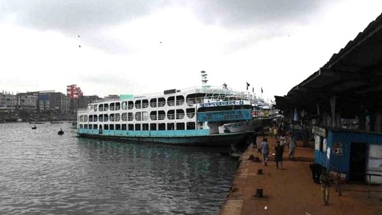 ঘূর্ণিঝড় ‘মিধিলি’ সারাদেশে নৌ চলাচল বন্ধ ঘোষণা