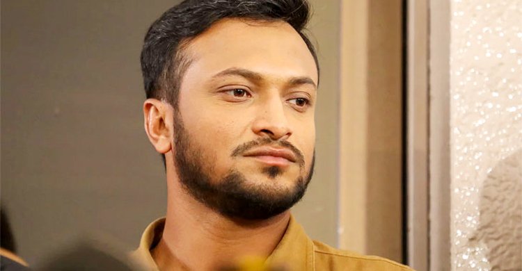 ঢাকা-১০ আসন থেকে আ’লীগের মনোনয়ন ফরম কিনলেন সাকিব