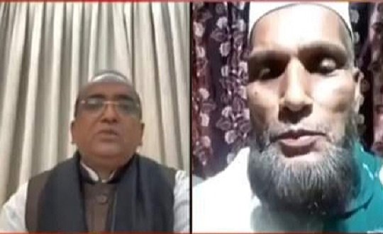 নির্বাচনী প্রচারণায় সরব দৌলতখান