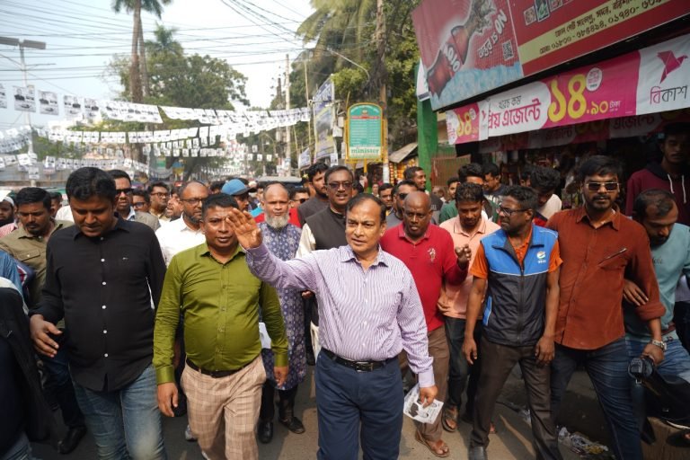নৌকা বিজয়ী হলে উন্নয়নের ধারা অব্যাহত থাকবে- জাহিদ ফারুক 