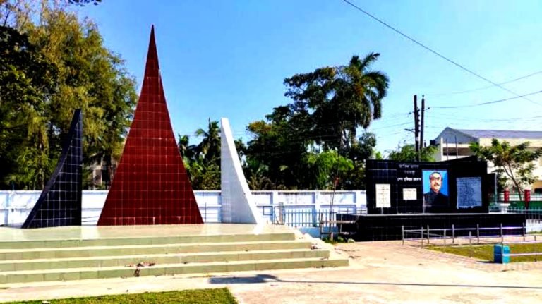 ৮ ডিসেম্বর পটুয়াখালী মুক্ত দিবস
