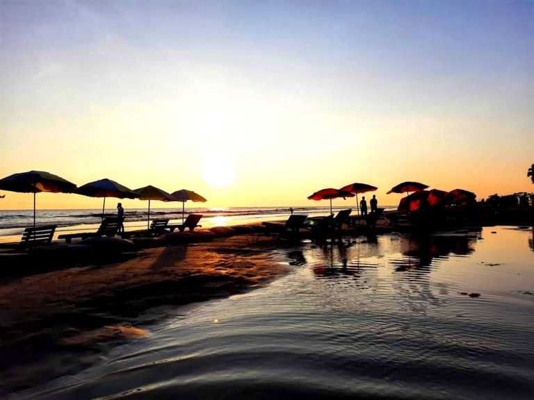 ছোট হয়ে আসছে কুয়াকাটা সমুদ্র সৈকত