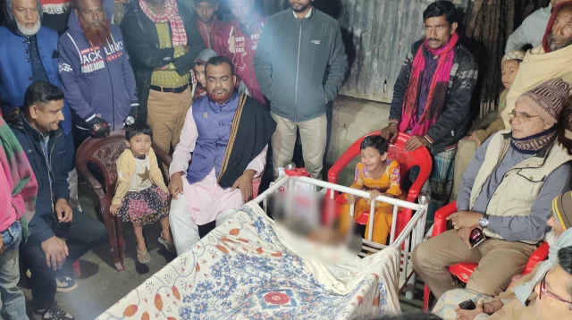 বরগুনায় নৌকার মিছিলে অসুস্থ হয়ে আওয়ামী লীগ নেতার মৃত্যু