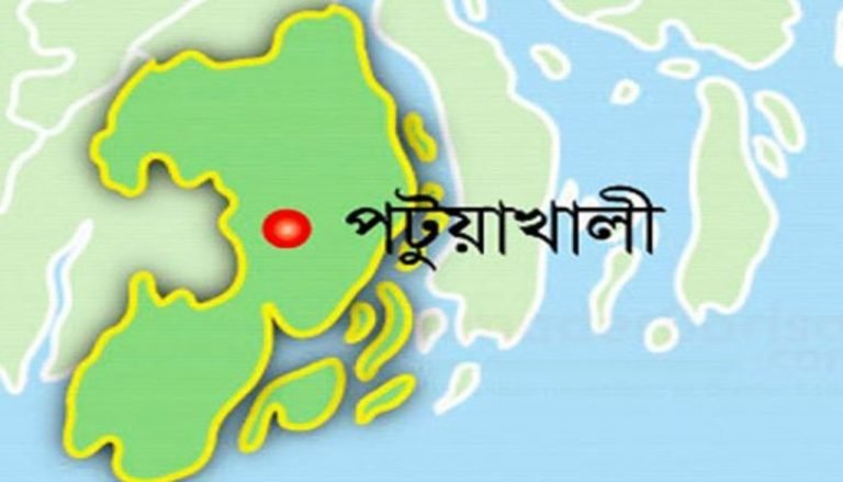 রাঙ্গাবালীতে চার নারীসহ ছয়জনকে কুপিয়ে জখম