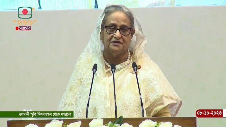 দেশ বাঁচাতে হলে নদী বাঁচাতে হবে: প্রধানমন্ত্রী