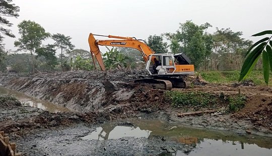 বরিশাল নগরীর সাতটি মরা খালে যৌবন ফেরানোর চেষ্টা