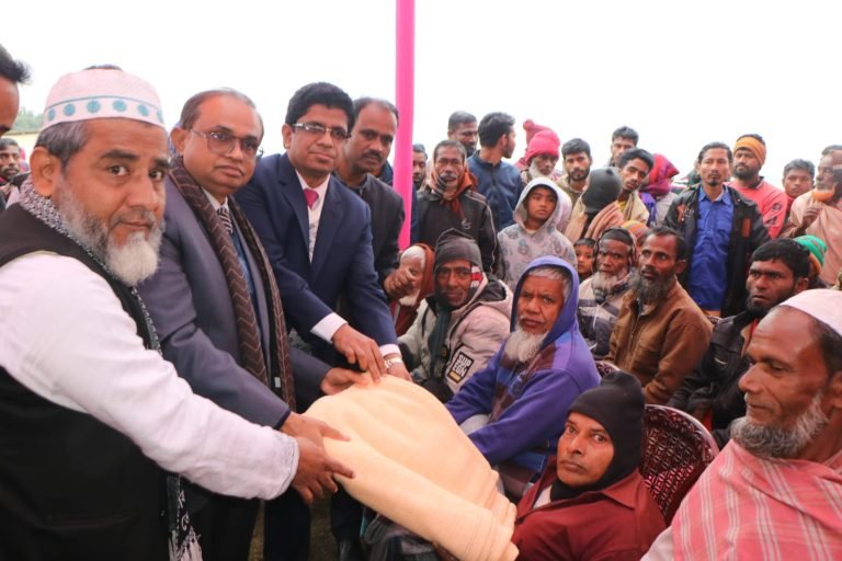 শেখ হাসিনার উপহার পেলেন বরিশালের আশ্রয়ণ প্রকল্পে ৫ শতাধিক পরিবার