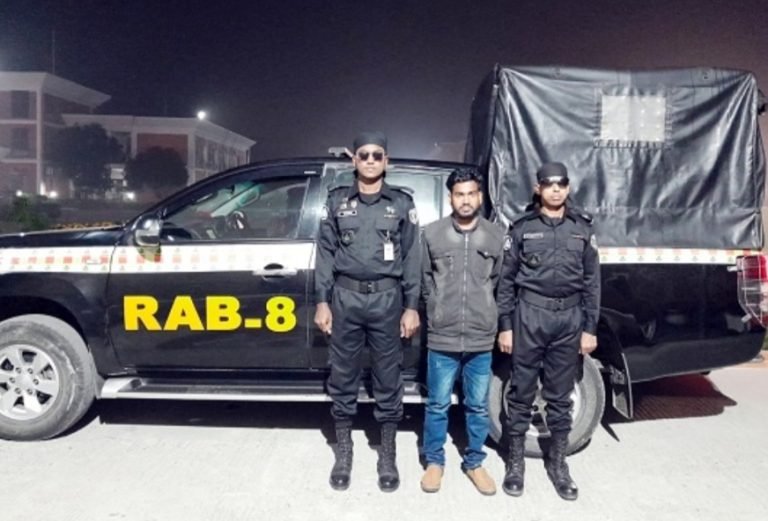 স্কুল ছাত্রীকে দলবদ্ধ ধর্ষণ প্রধান অভিযুক্ত গ্রেপ্তার