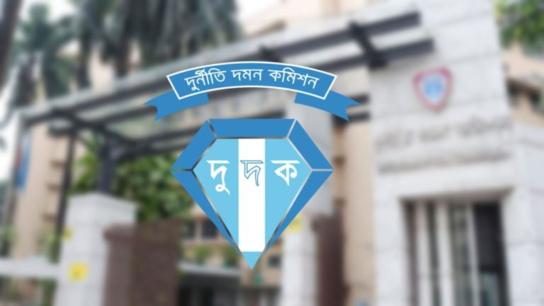 গ্রাহকের ২ কোটি টাকা নিয়ে সাব-পোস্ট মাস্টার লাপাত্তা