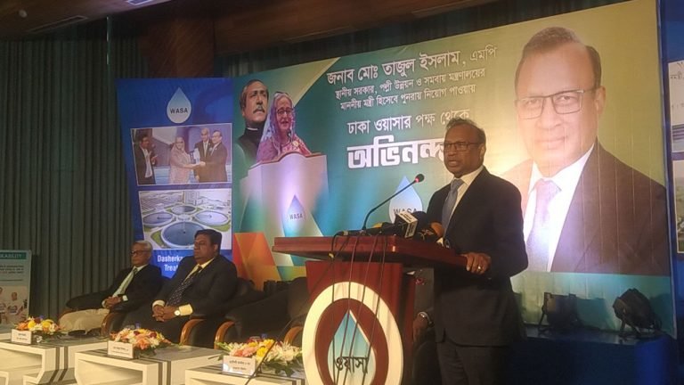 বারবার  ওয়াসার দায়িত্বে তাকসিম এ খান, যা বললেন মন্ত্রী