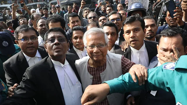 ড. ইউনূসের ৬ মাসের কারাদণ্ড
