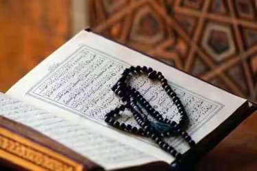 জুমার দিনে সূরা কাহ্ফ তেলওয়াতের ফজিলত