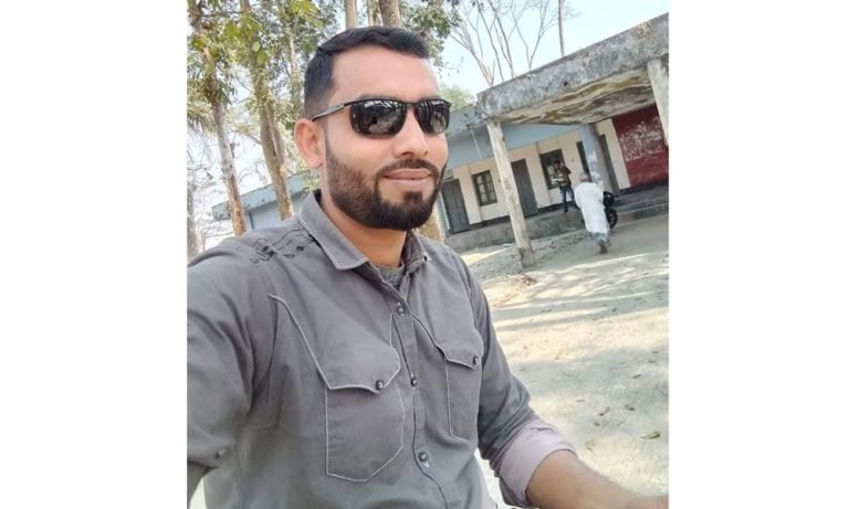 ঝালকাঠিতে শ্রমিক লীগ কর্মীকে কুপিয়ে হত্যা