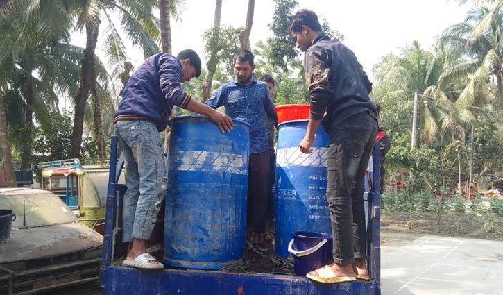 বরিশালে ২০ লাখ রেণুসহ গ্রেপ্তার ৫