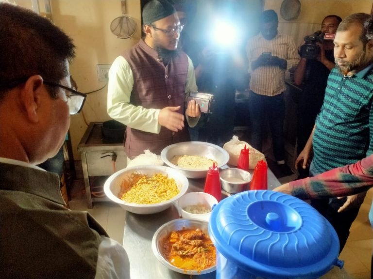 বরিশালে ২ প্রতিষ্ঠানকে ৩ লাখ টাকা জরিমানা