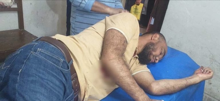 বরিশালে জুয়াড়িদের হামলায় আহত ২ পুলিশ