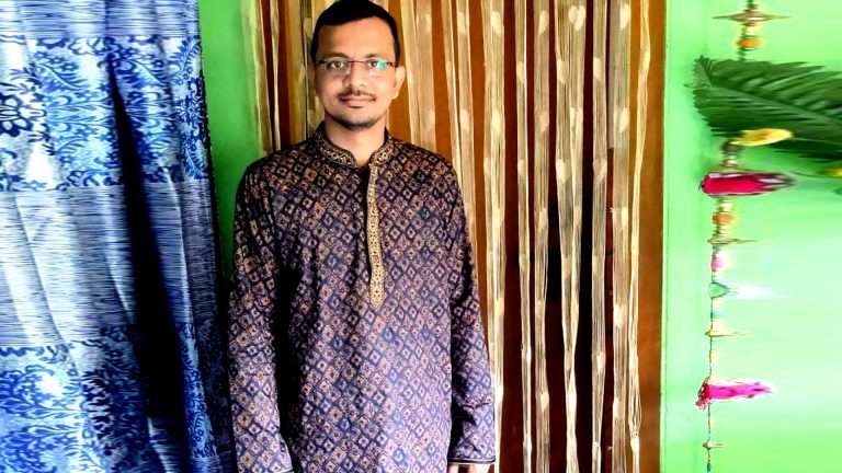 বন্ধুরা কিছু বুঝতে পারার আগেই লাপাত্তা ‘বড় ব্যবসায়ী’