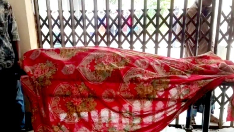 কলাপাড়ায় মোটরসাইকেল দূর্ঘটনায় তরুণের করুণ মৃত্যু