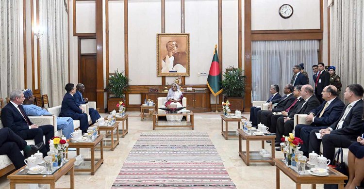 প্রধানমন্ত্রীর সাথে ১২ দেশের রাষ্ট্রদূতের সাক্ষাৎ