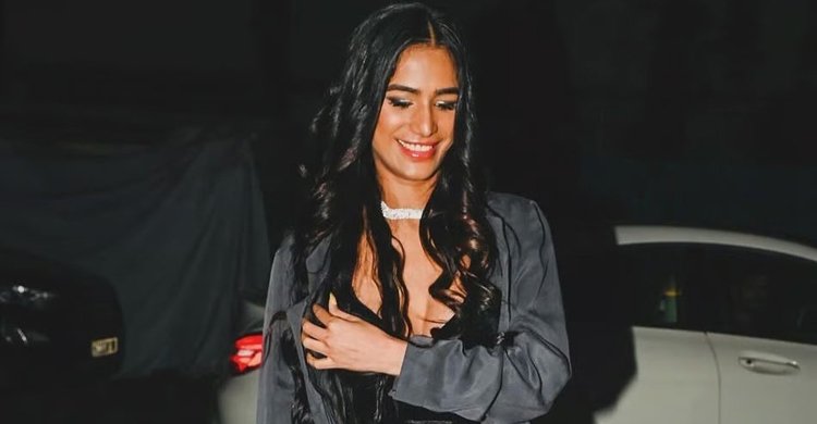 পুনম পান্ডে ভিডিওতে জানালেন ‘বেঁচে আছি’!