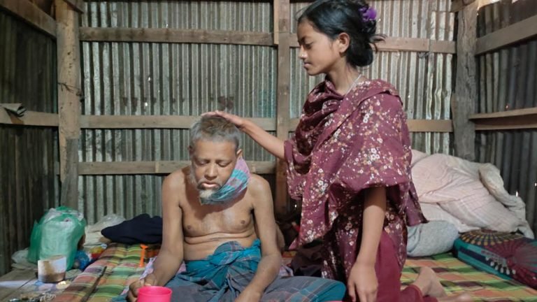 ক্যান্সার আক্রান্ত পটুয়াখালীর রশিদের জন্য সাহায্য চাই