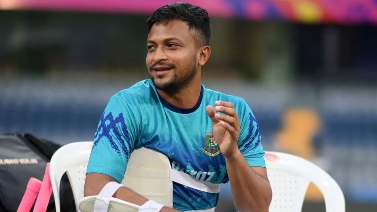 সাকিবকে নিয়ে আবারও দুঃসংবাদ
