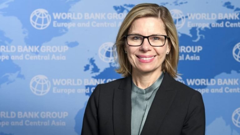 বাংলাদেশের অর্থনৈতিক প্রবৃদ্ধি অনেকের জন্য অনুপ্রেরণা :  বিশ্বব্যাংক