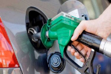 আজ থেকে জ্বালানি তেলের দামে বড় পরিবর্তন আসতে পারে: প্রতিমন্ত্রী