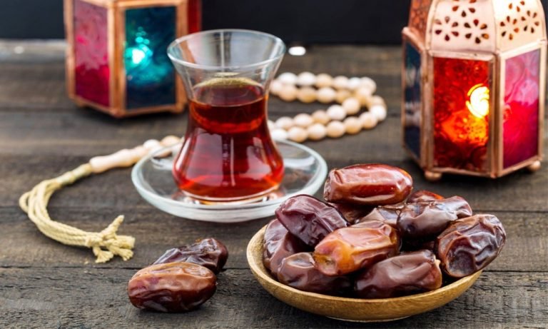 রাসুল (সা.) কেমন খেজুর দিয়ে ইফতার করতেন