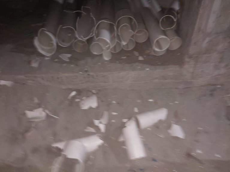 বরিশালে চাঁদার দাবিতে প্রবাসীর নির্মাণাধীন ভবনে হামলা