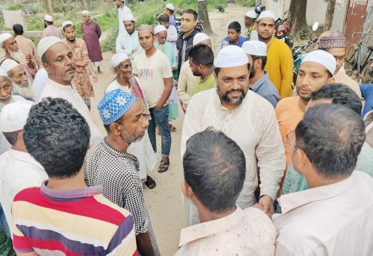 জনতার কাতারে সামিল হয়ে সদর উপজেলার উন্নয়ন করতে চাই : এসএম জাকির