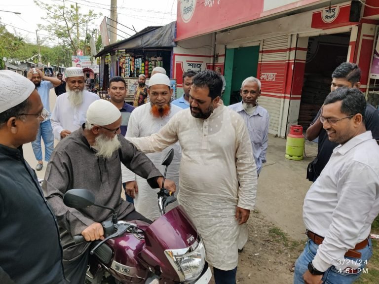 সদর উপজেলাবাসীর সুখে দুঃখের সাথি হতে চাই : এসএম জাকির 