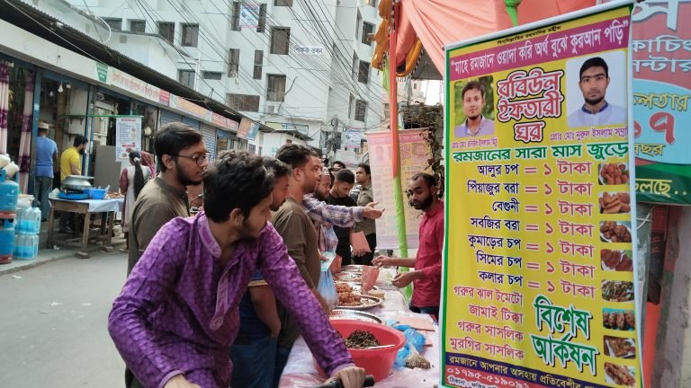 ইফতারির প্রতিটি আইটেমের দাম ১ টাকা