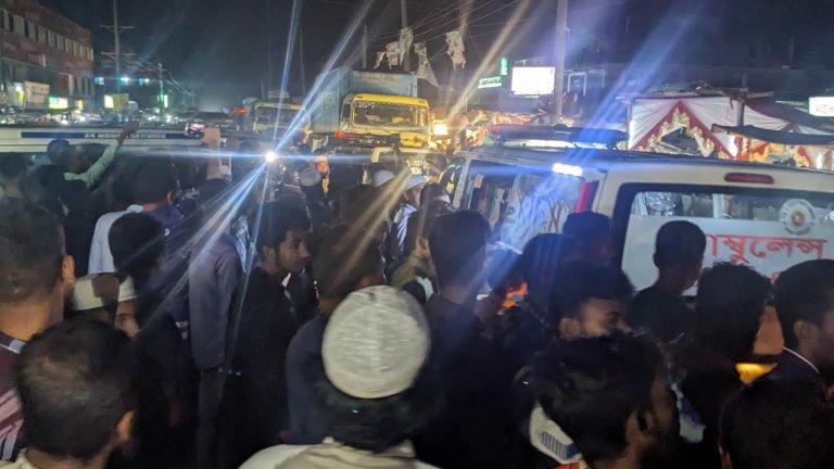 চালকের গাফিলতিতে অ্যাম্বুলেন্সেই রোগীর মৃত্যু