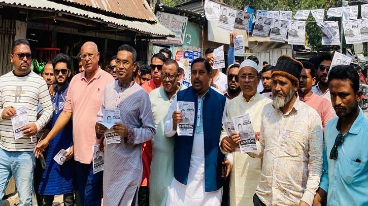 নির্বাচন ঘিরে উৎসবের আমেজে পটুয়াখালী পৌর এলাকা