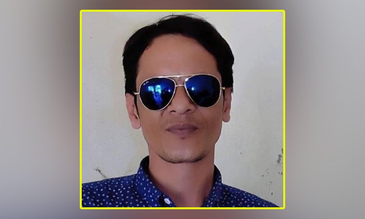 বাবাকে চর-থাপ্পর দেওয়ায় সাংবাদিকের বিরুদ্ধে ছেলের মামলা