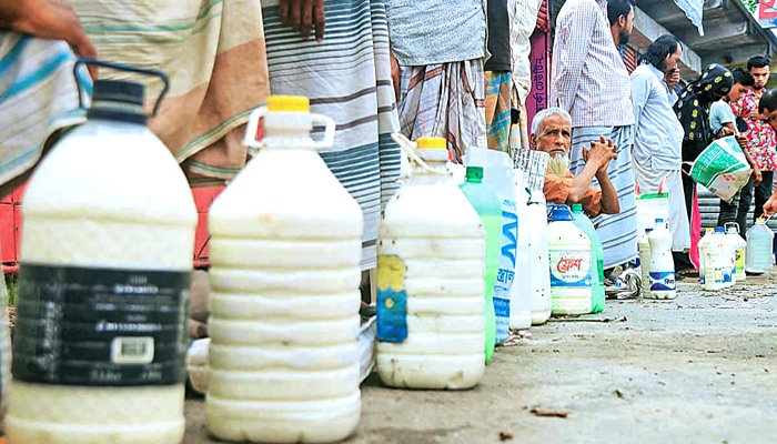 রমজানে বেড়েছে দুধের দাম, লিটার ১১০ টাকা