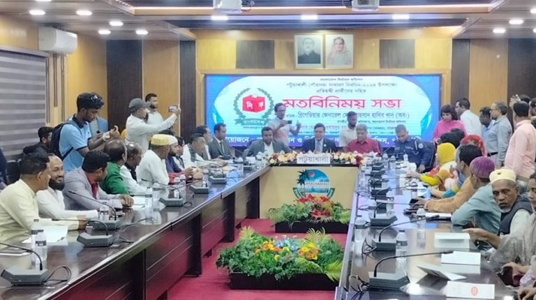 ইভিএম দিয়ে ভোট কারচুপি করা সম্ভব নয়